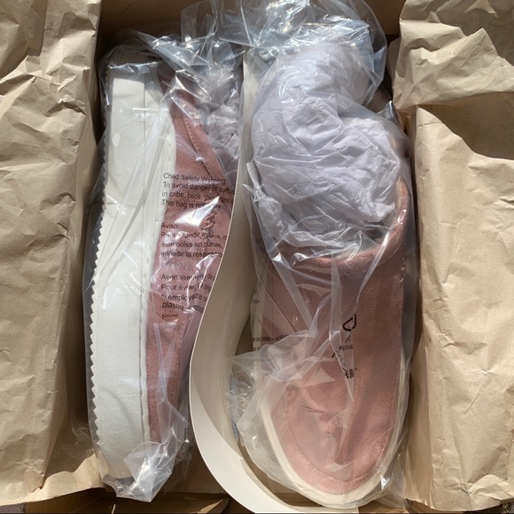 NWB Lucky Brand Korrin Platform Sneaker/Slipper - Picture 2 of 6